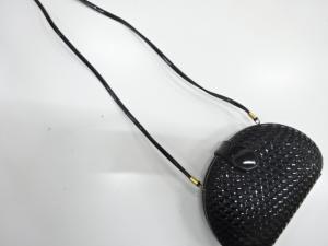 リボン刺繍　ショルダーバッグ